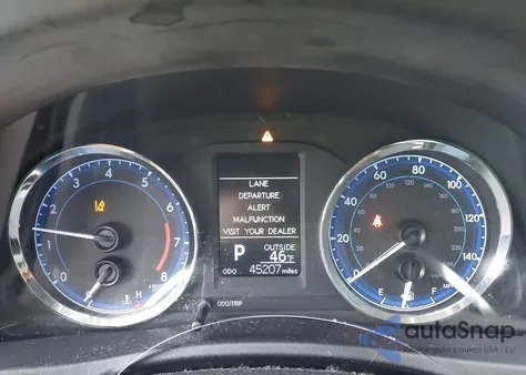 2019 Toyota Corolla Le z USA, uszkodzony, nr VIN 2T1BURHE0KC135165